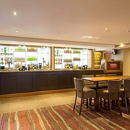 Premier Inn London St.Pancras-3